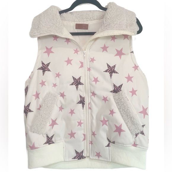 Umgee Jackets & Blazers - Umgee Pink Star Printed Zip Up Vest With Sherpa Detail